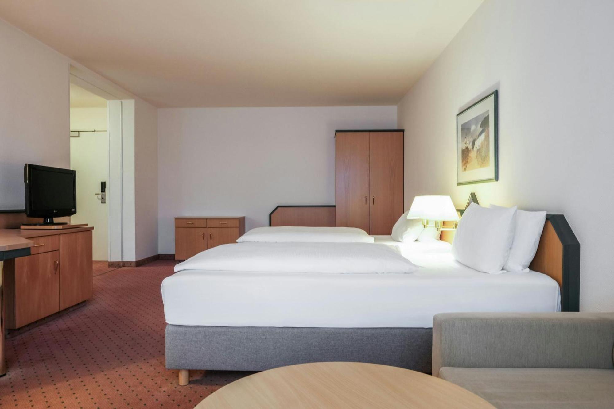 Standard Twin Room,1662975292:JPEG