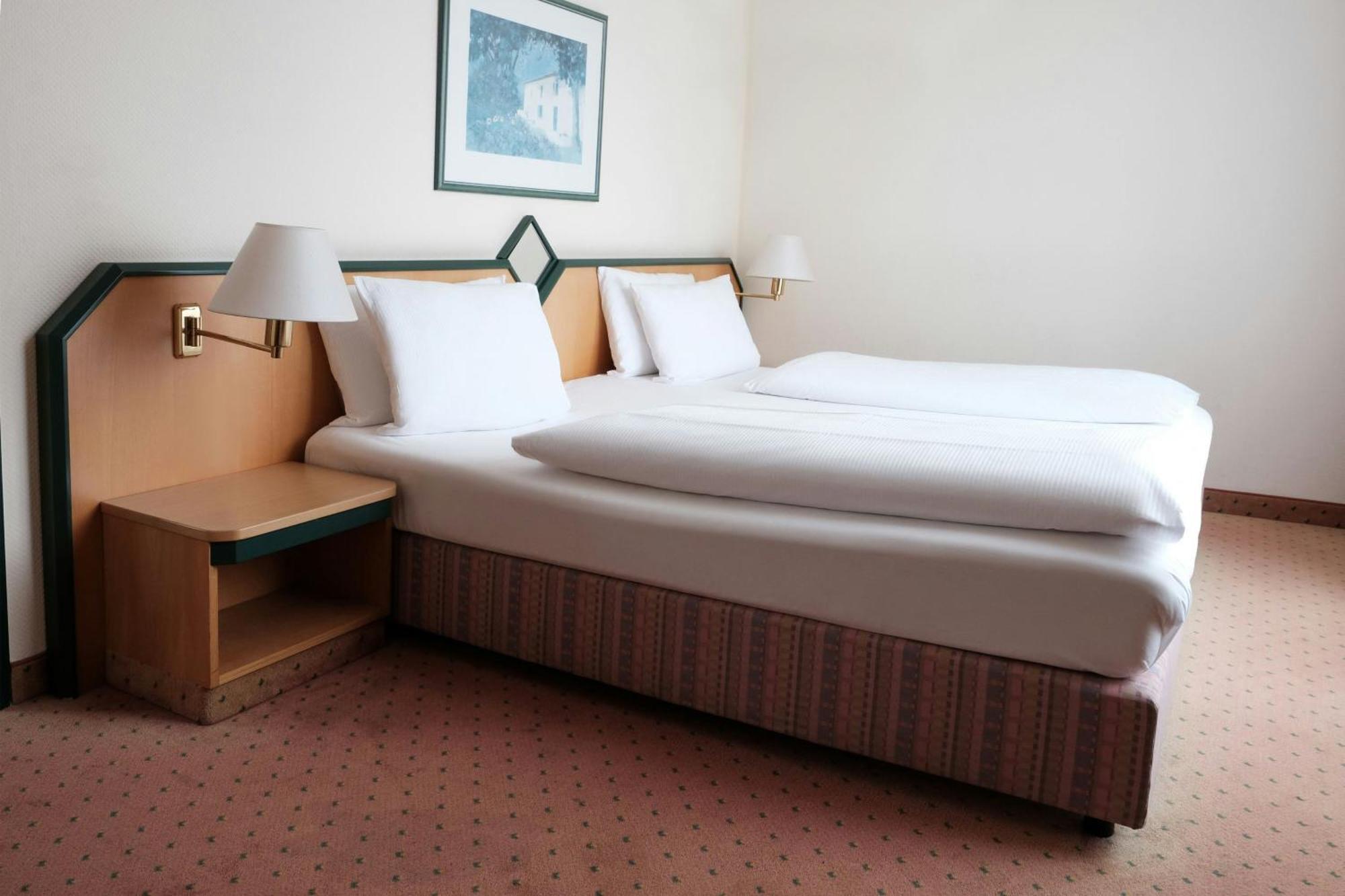 One-Bedroom King Suite with Sofa Bed,1662975306:JPEG