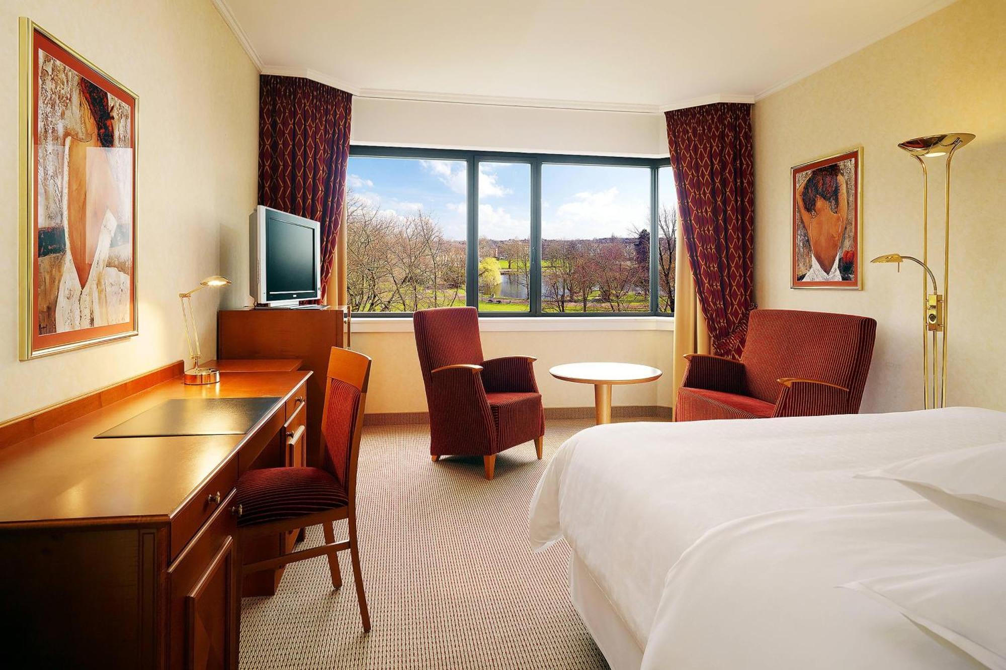 Standard Queen Room,1618816512:JPEG